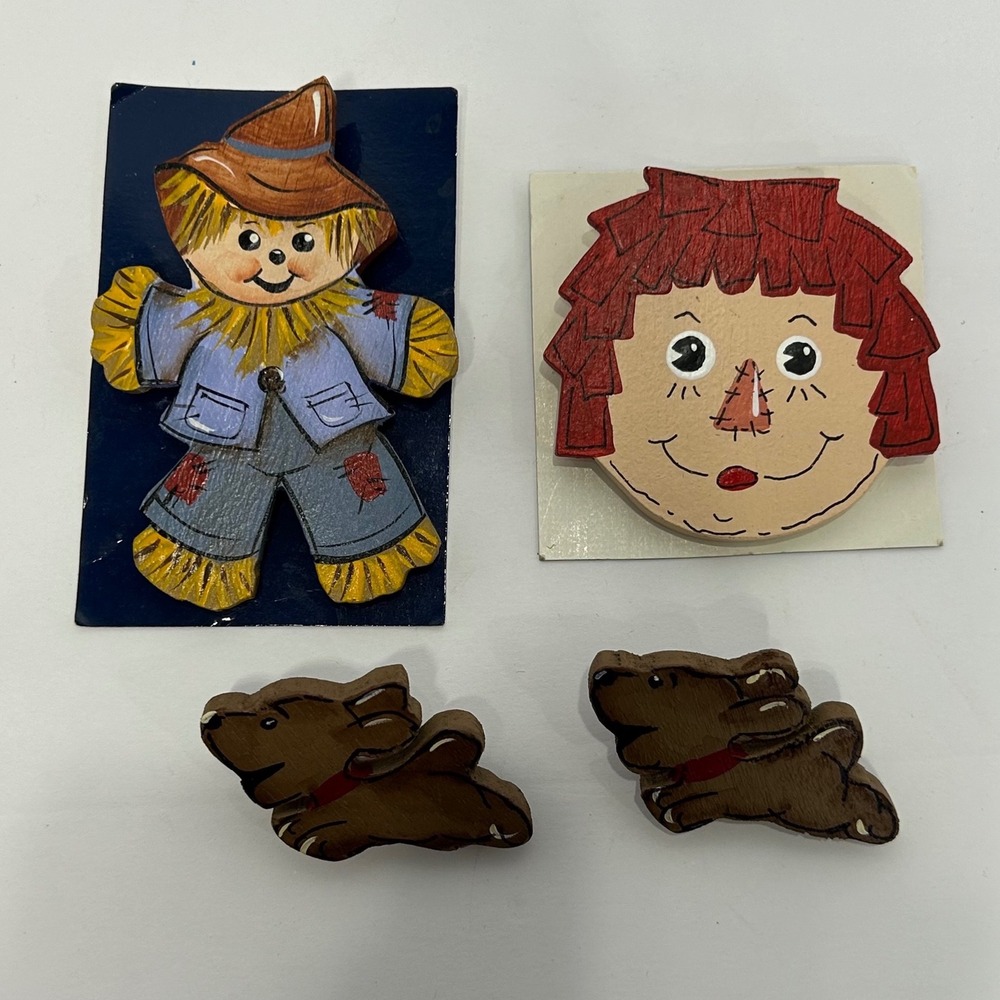 Hand Painted Wood Pin Lotโ Scarecrow Raggedy Ann Puppy 4 Pieces Signed